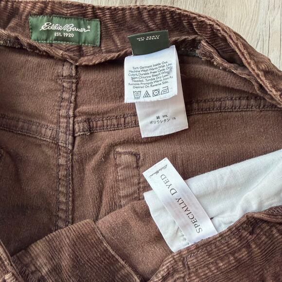 Eddie Bauer Women’s Brown Corduroy Pants Size 8 Mid Rise Bootcut Stretch Casual - Picture 3 of 8